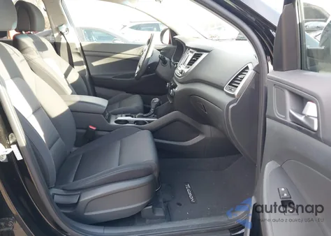 2017 Hyundai Tucson Sport z USA, uszkodzony, nr VIN KM8J3CA20HU500382